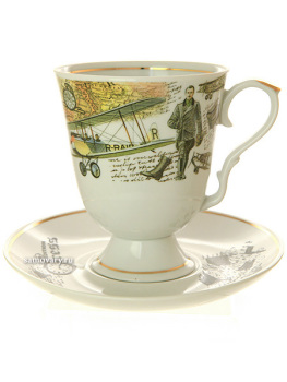 Фарфоровый бокал с блюдцем форма "Классический" рисунок "Джентельмены" Дулево