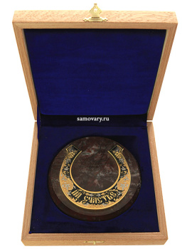 Позолоченная подкова "На счастье" на подставке из яшмы, Златоуст