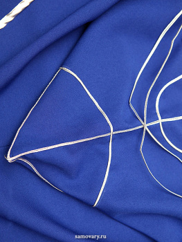 Башлык из габардина синего цвета