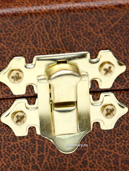 Футляр под кинжал коричневого цвета