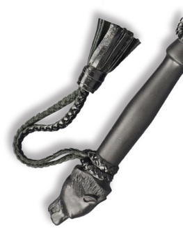 Кубанская резная нагайка Волк