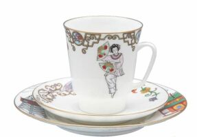 Кофейный комплект 3-х предметный, форма "Майская", рисунок "Балет. Красный мак", костяной фарфор, Императорский фарфоровый завод